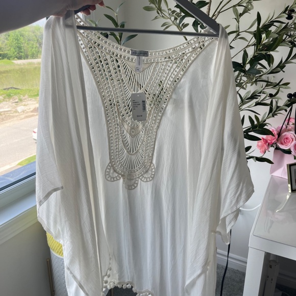 Bathing suit cover ups - Picture 5 of 15